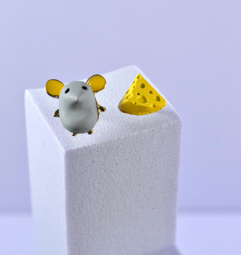 Asymmetric cute little - asymmetric,