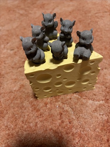 Mouse cheese knife block - cheese,