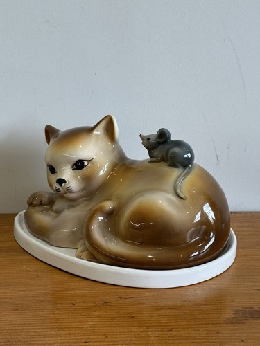 Large vintage ceramic cat and